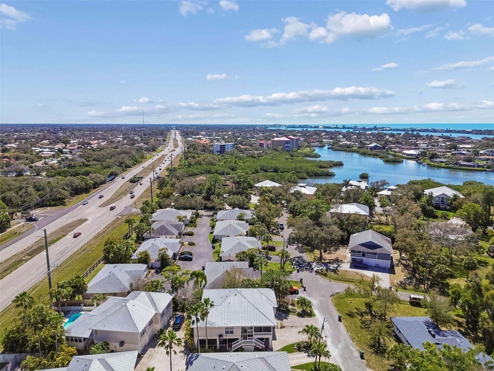 TOWNS-END SHORES - Residential