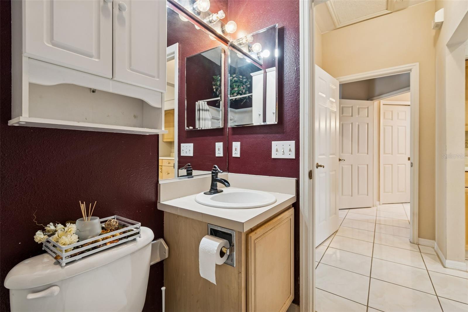 TOWNS-END SHORES - Residential