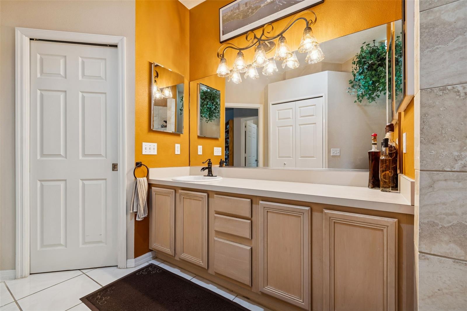 TOWNS-END SHORES - Residential