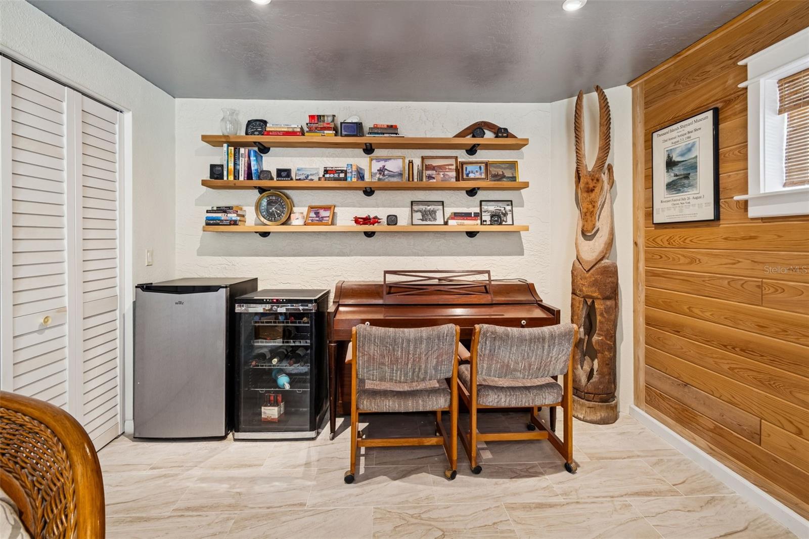 TOWNS-END SHORES - Residential