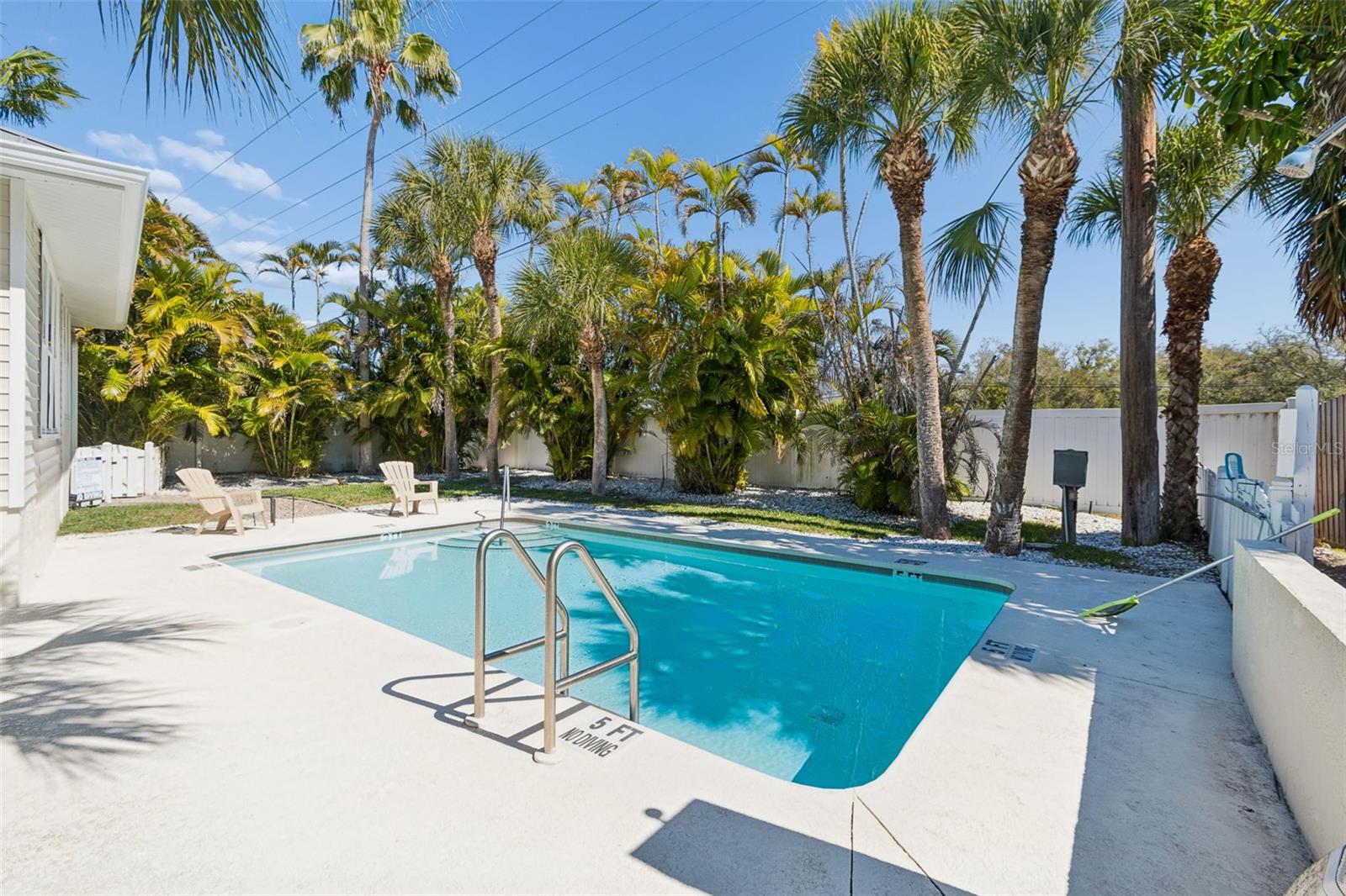 TOWNS-END SHORES - Residential