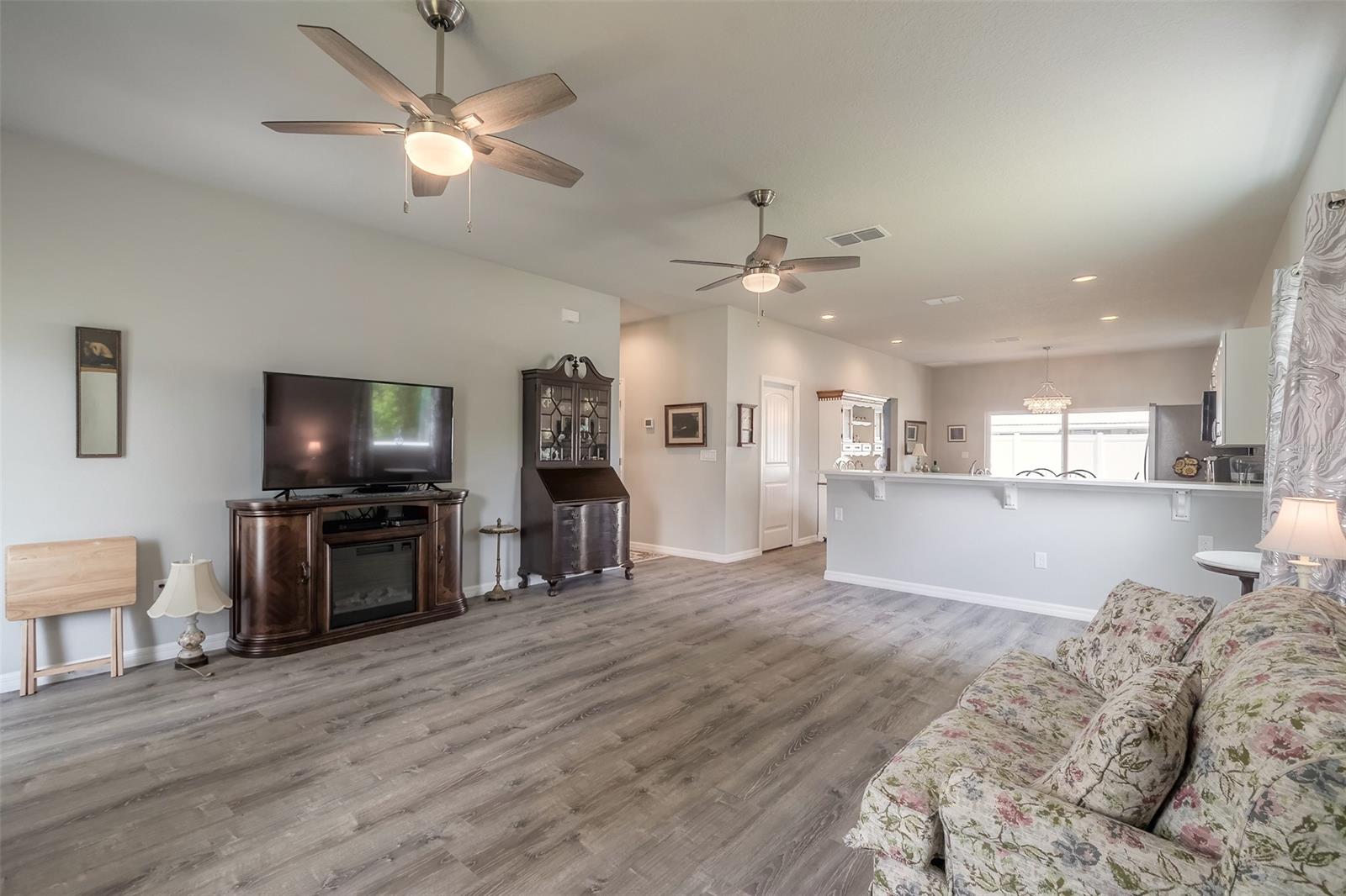 Florida Shores 01 - Residential