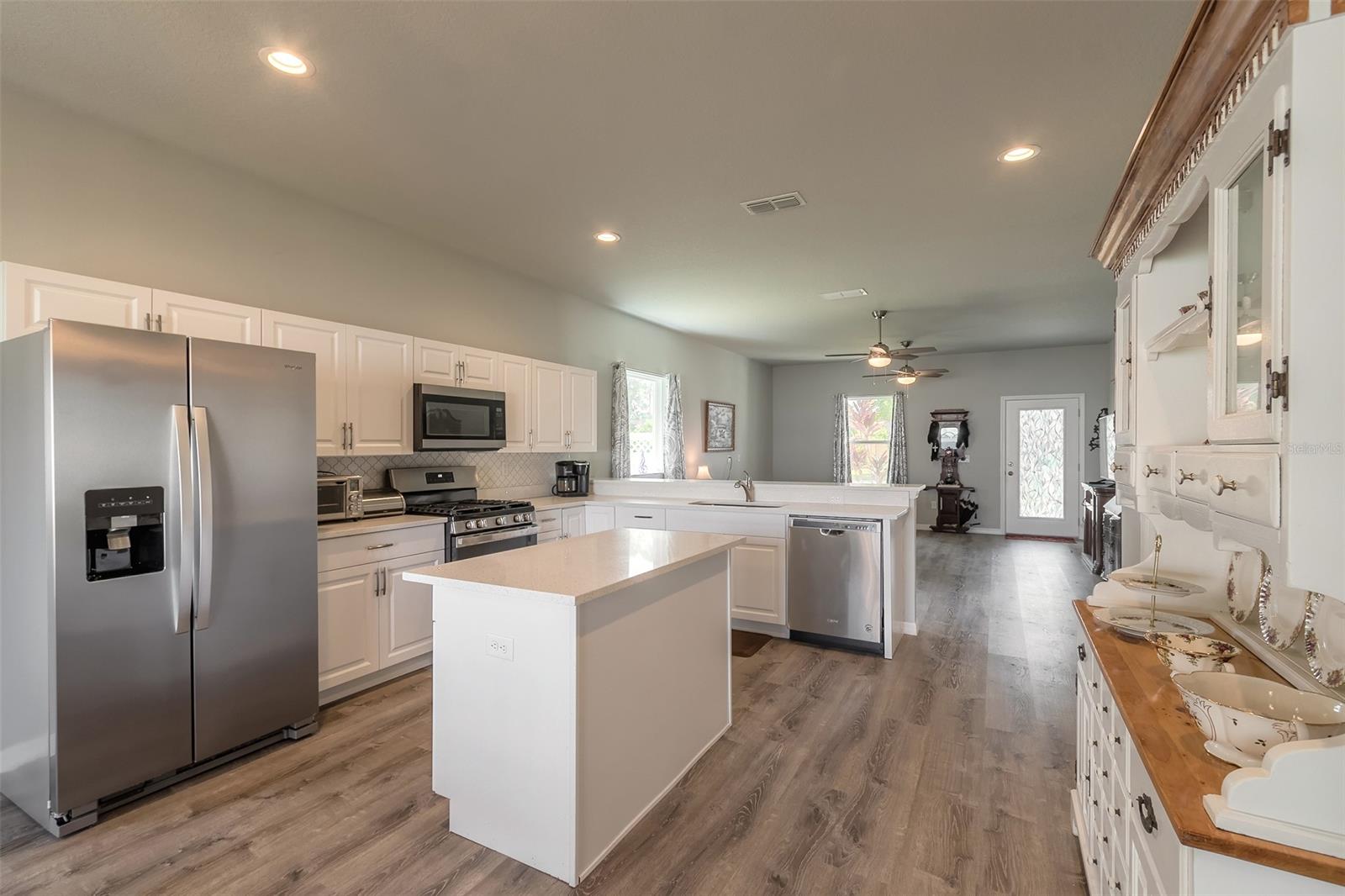 Florida Shores 01 - Residential