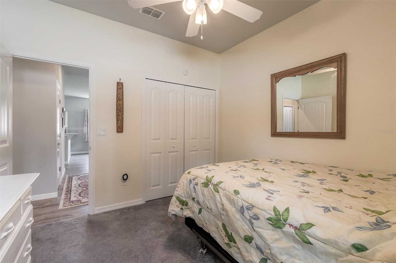 Florida Shores 01 - Residential