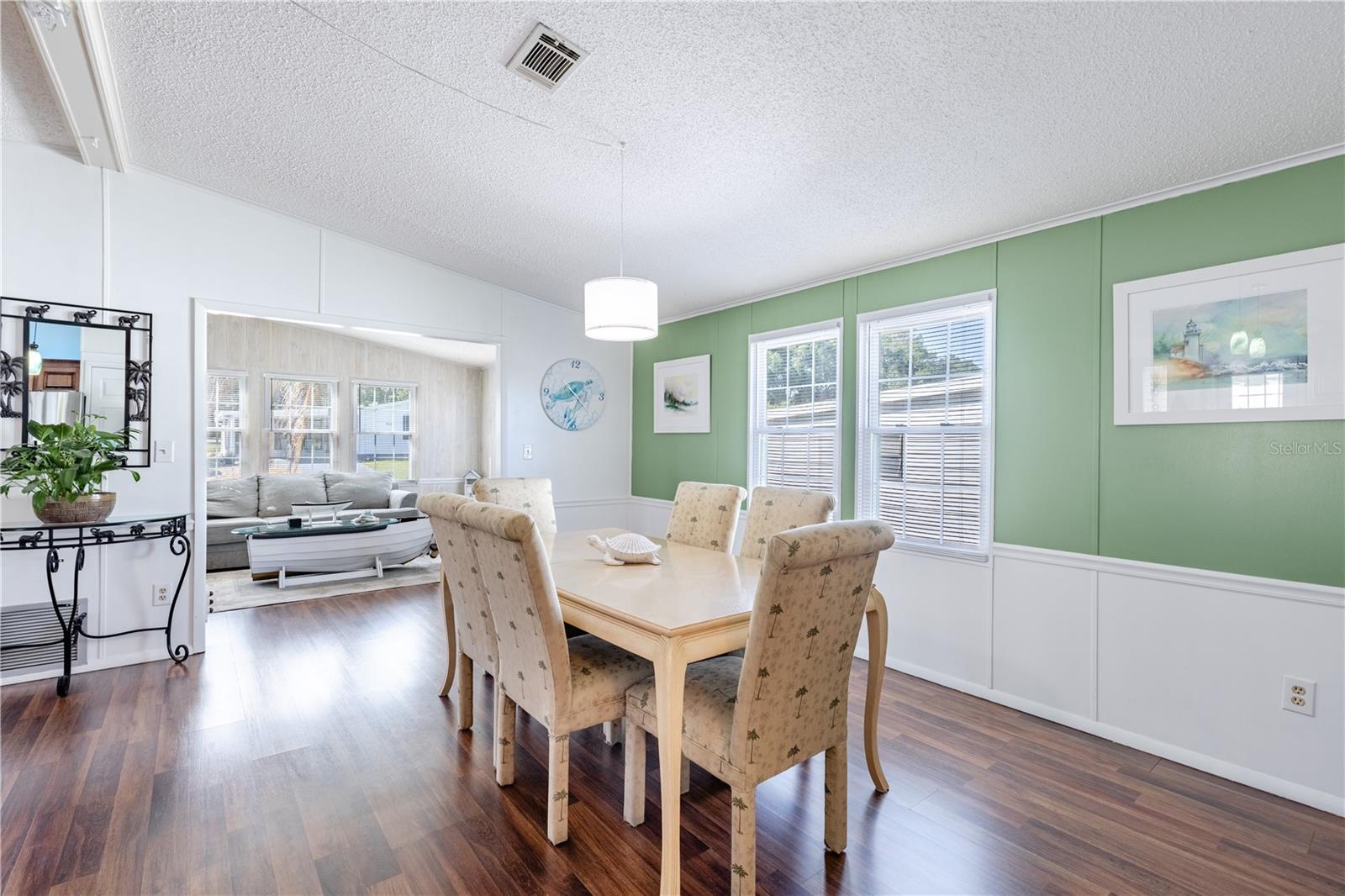 LADY LAKE ORANGE BLOSSOM GARDENS UNIT 08 - Residential