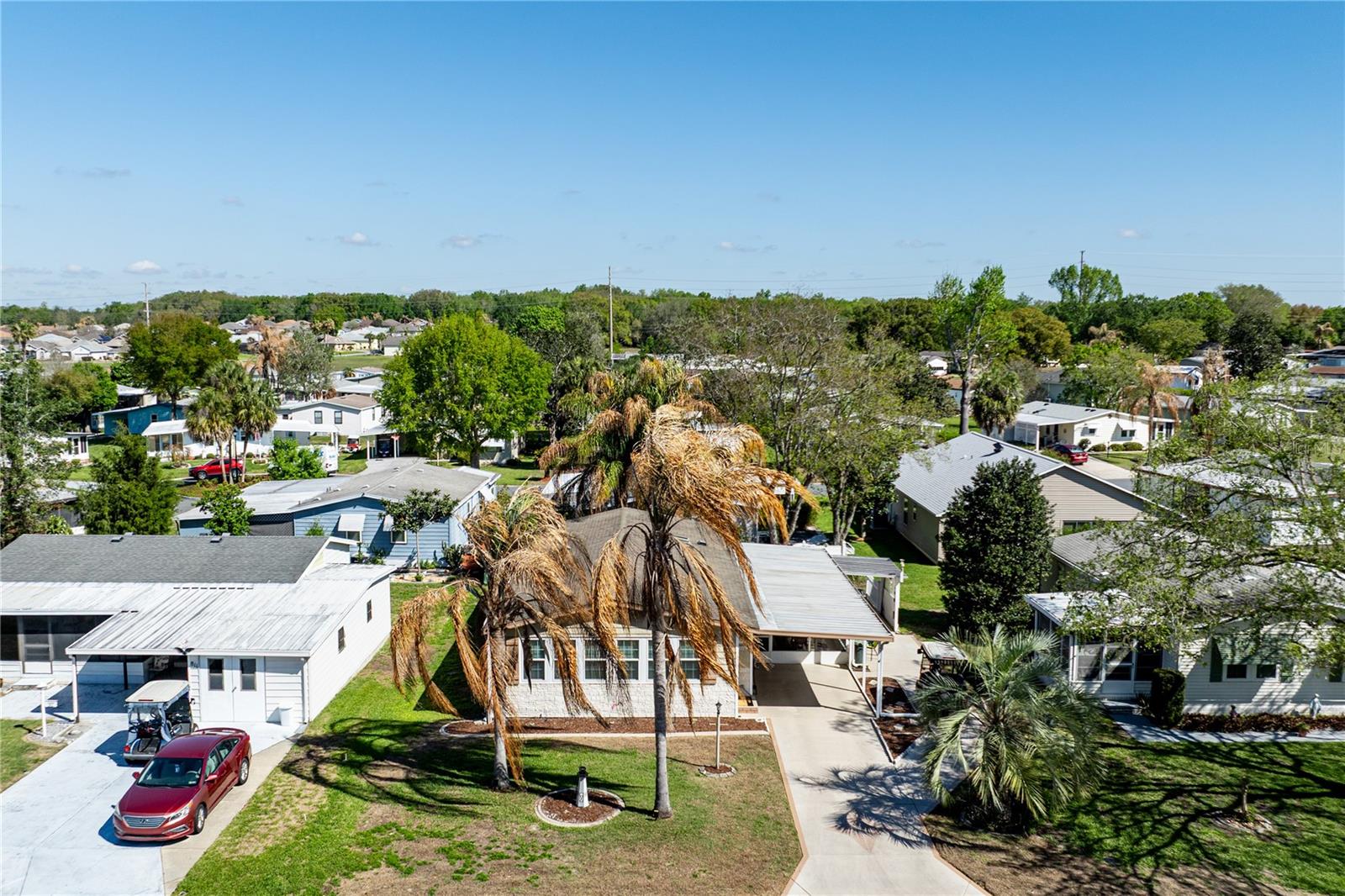 LADY LAKE ORANGE BLOSSOM GARDENS UNIT 08 - Residential