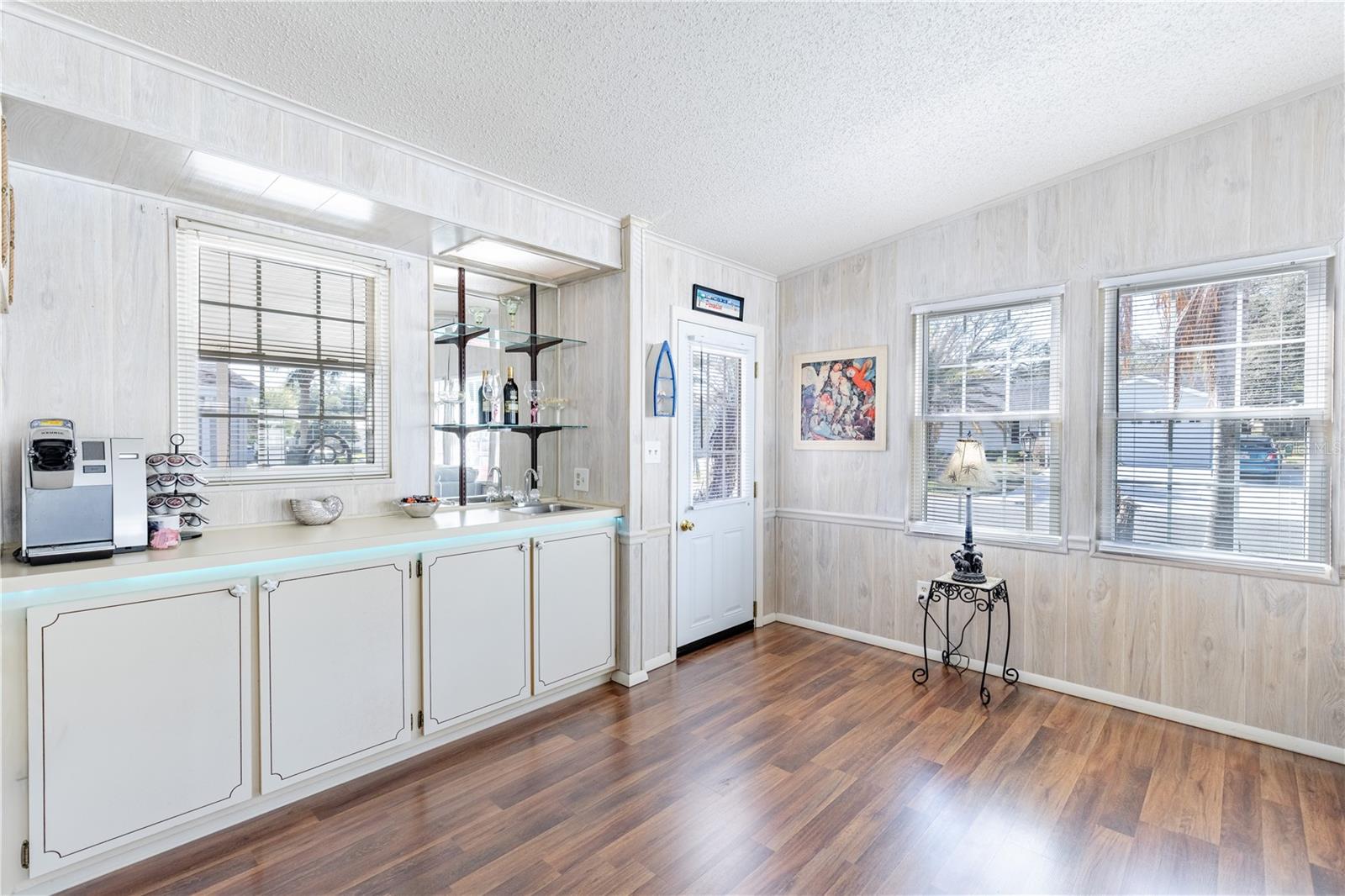 LADY LAKE ORANGE BLOSSOM GARDENS UNIT 08 - Residential