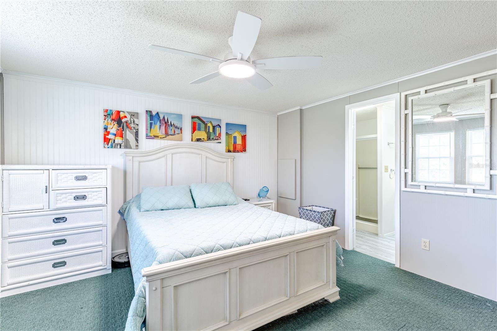 LADY LAKE ORANGE BLOSSOM GARDENS UNIT 08 - Residential