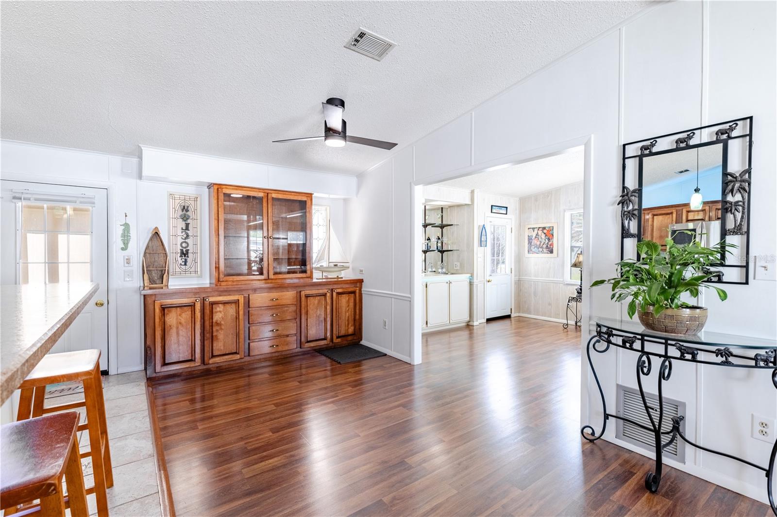 LADY LAKE ORANGE BLOSSOM GARDENS UNIT 08 - Residential