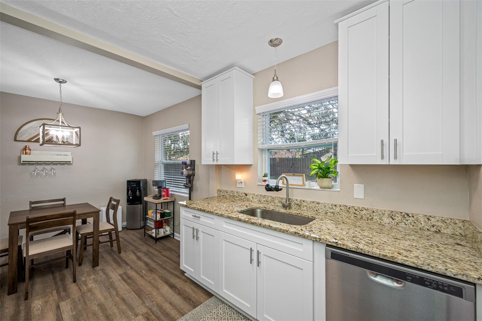 PALM TERRACE - Residential Lease