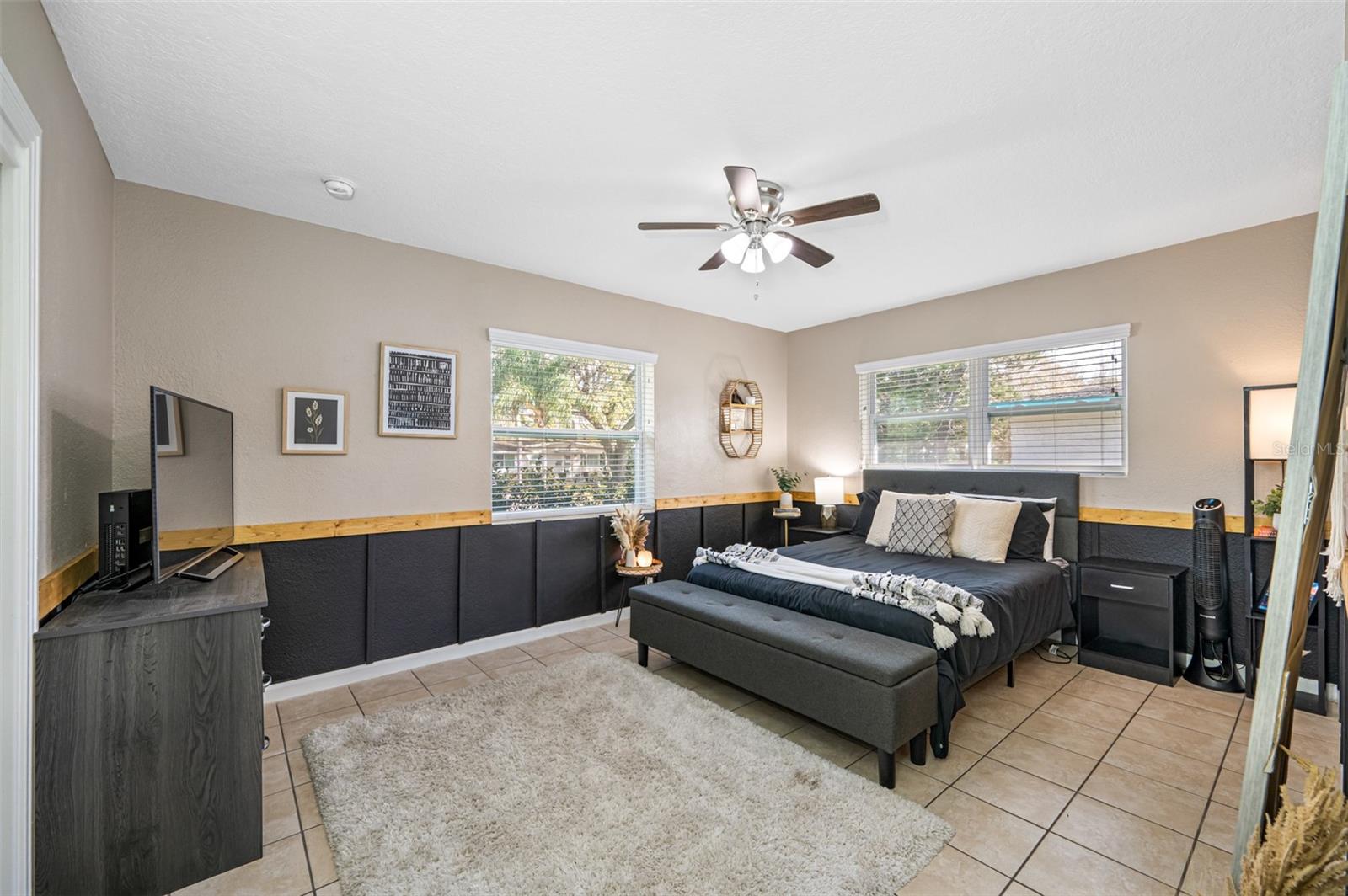 PALM TERRACE - Residential Lease