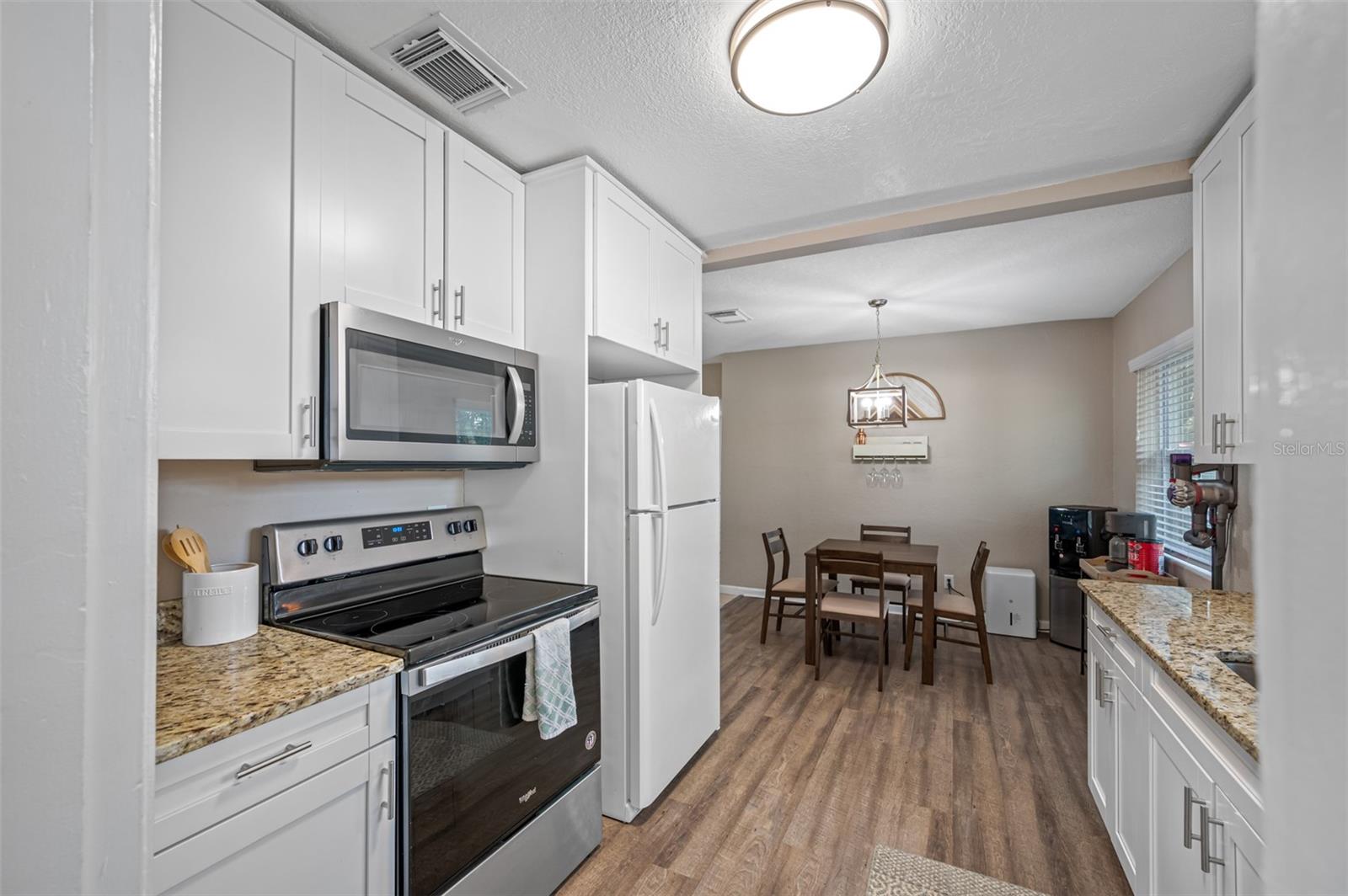 PALM TERRACE - Residential Lease