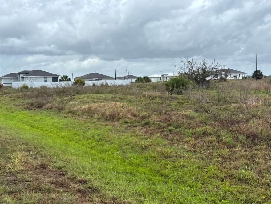 Explore the possibilities in Banyan Village with this attractive residential lot surrounded by natural Florida landscape and ongoing community growth. This location offers a quiet setting while remaining close to LaBelle’s amenities, schools, and future development plans. A great option for those looking to build a home or invest in a growing area. Buyer to confirm all building and utility details with Hendry County.