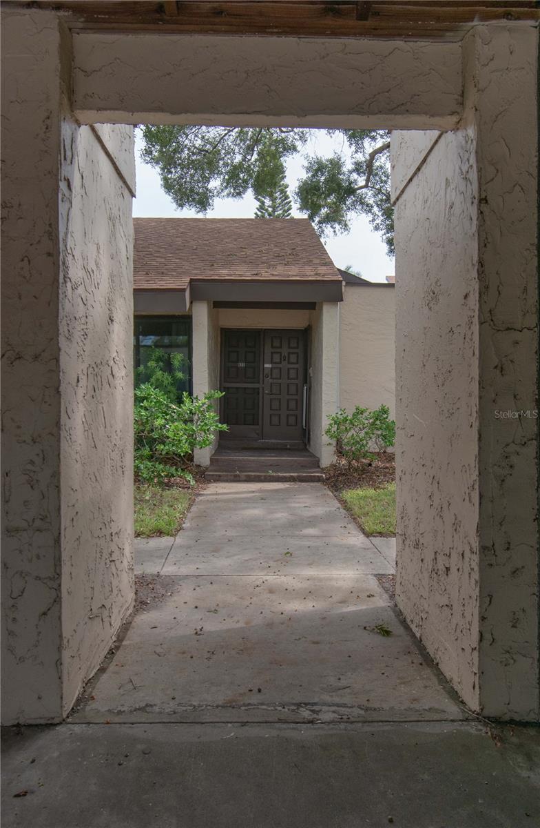 Photo 7 of 34 of 2207 BELLEAIR ROAD B22 condo