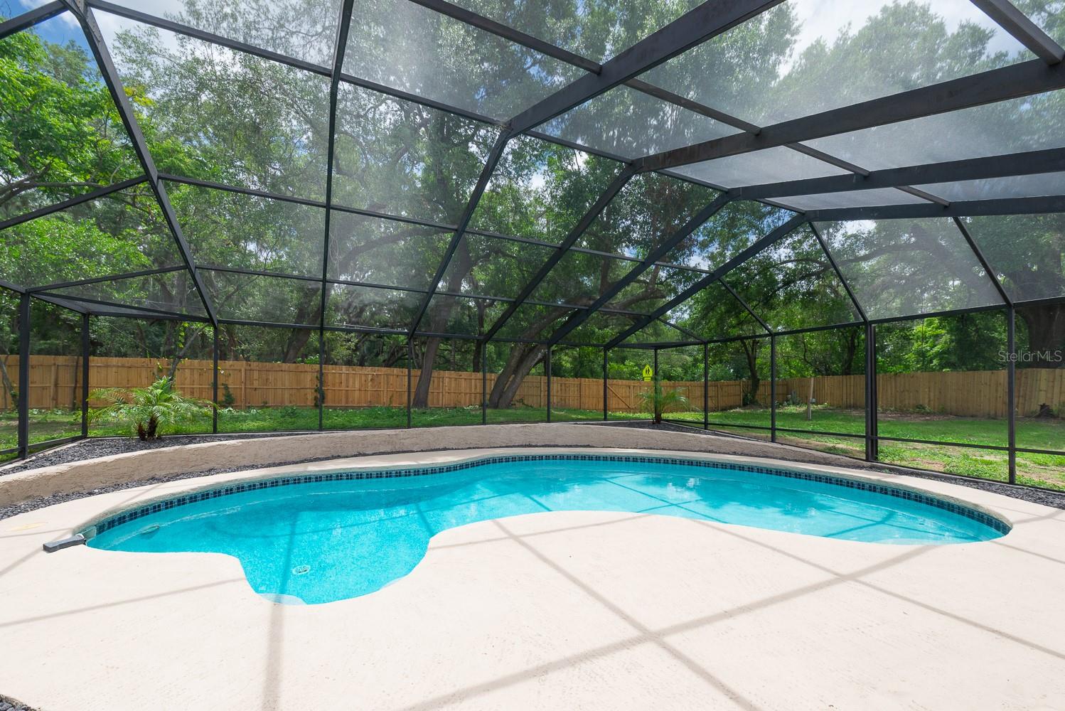 501 HILLPINE WAY