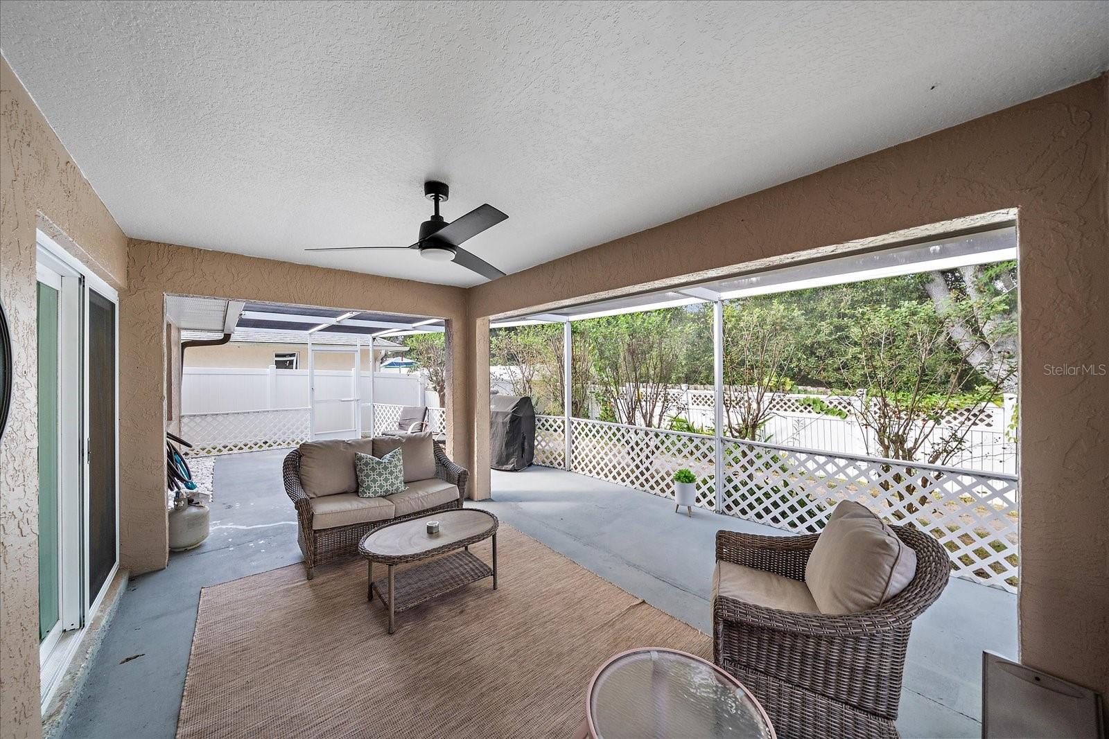 ARBOR TRACE - Residential