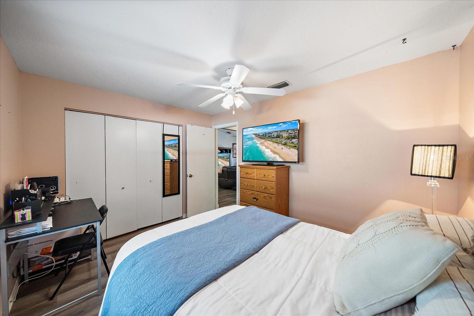 ARBOR TRACE - Residential