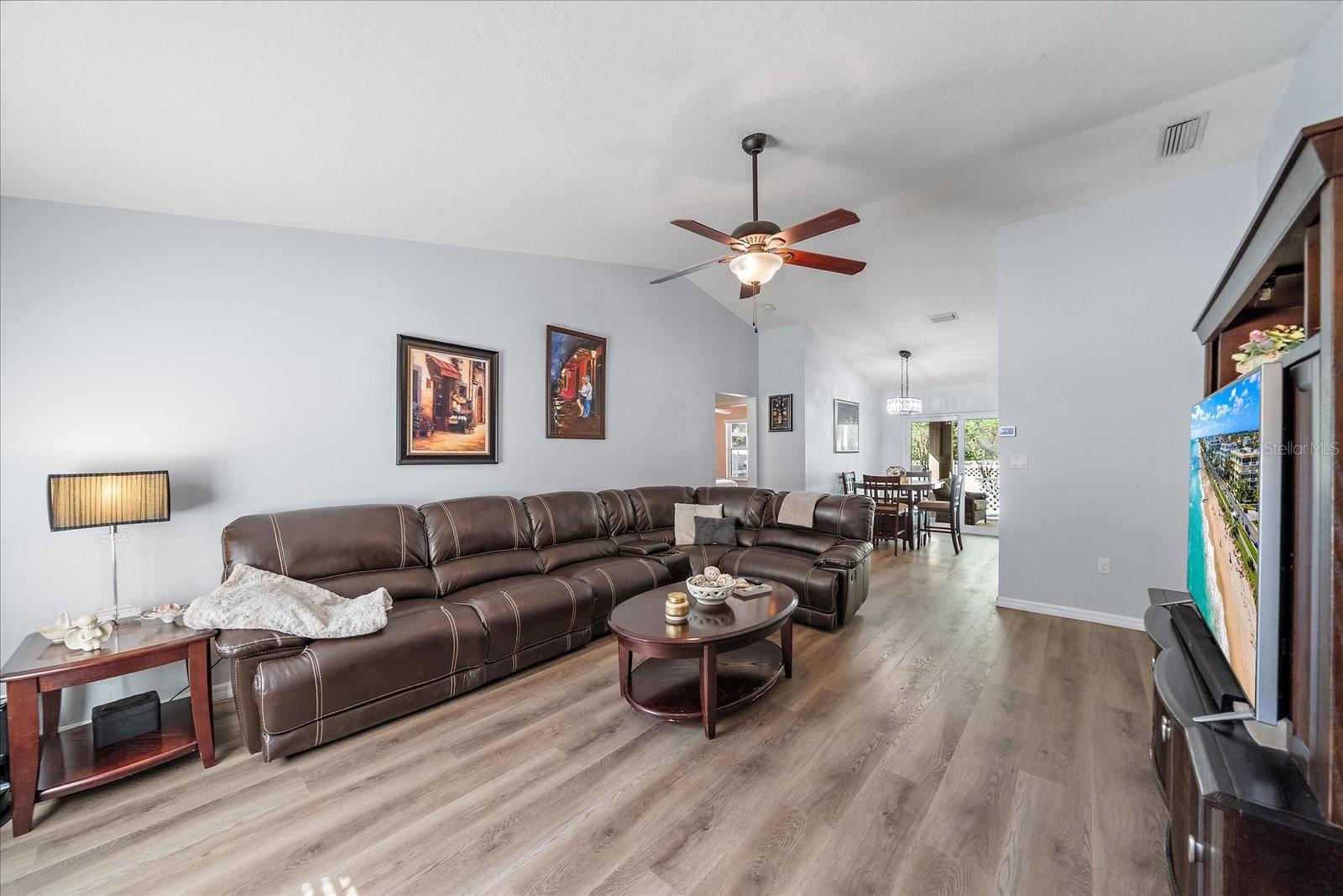 ARBOR TRACE - Residential