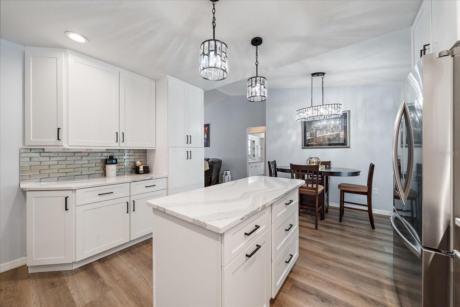 ARBOR TRACE - Residential