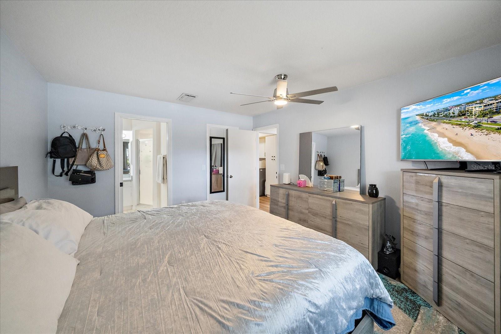 ARBOR TRACE - Residential