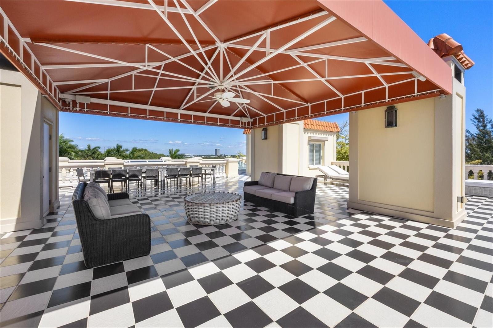 LIDO SHORES - Residential