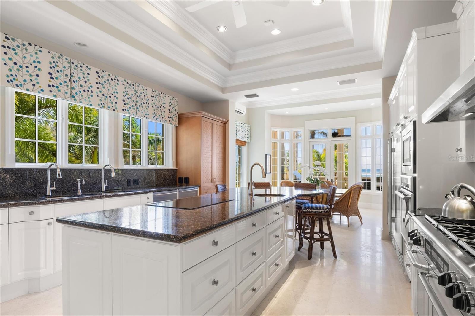 LIDO SHORES - Residential