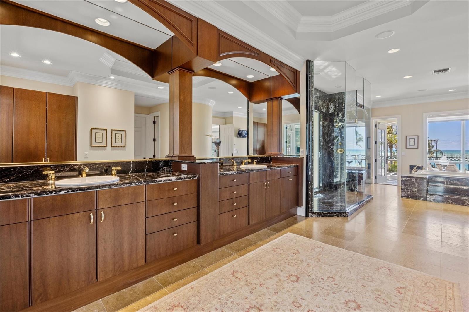 LIDO SHORES - Residential