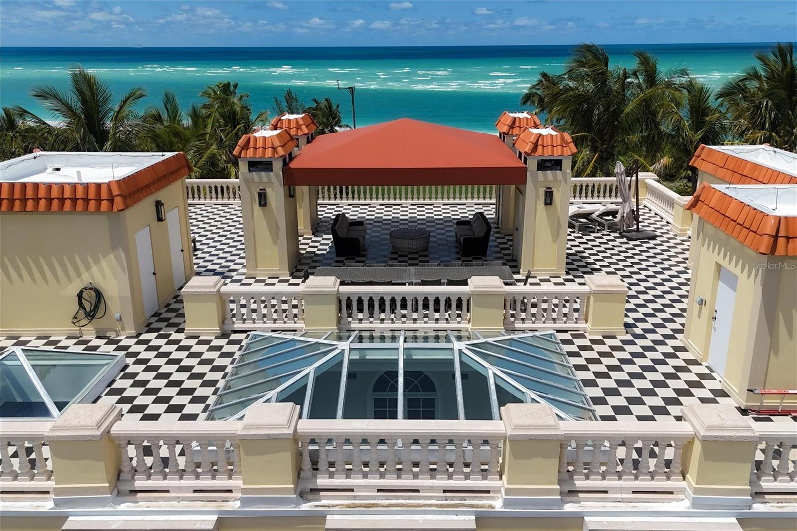 LIDO SHORES - Residential