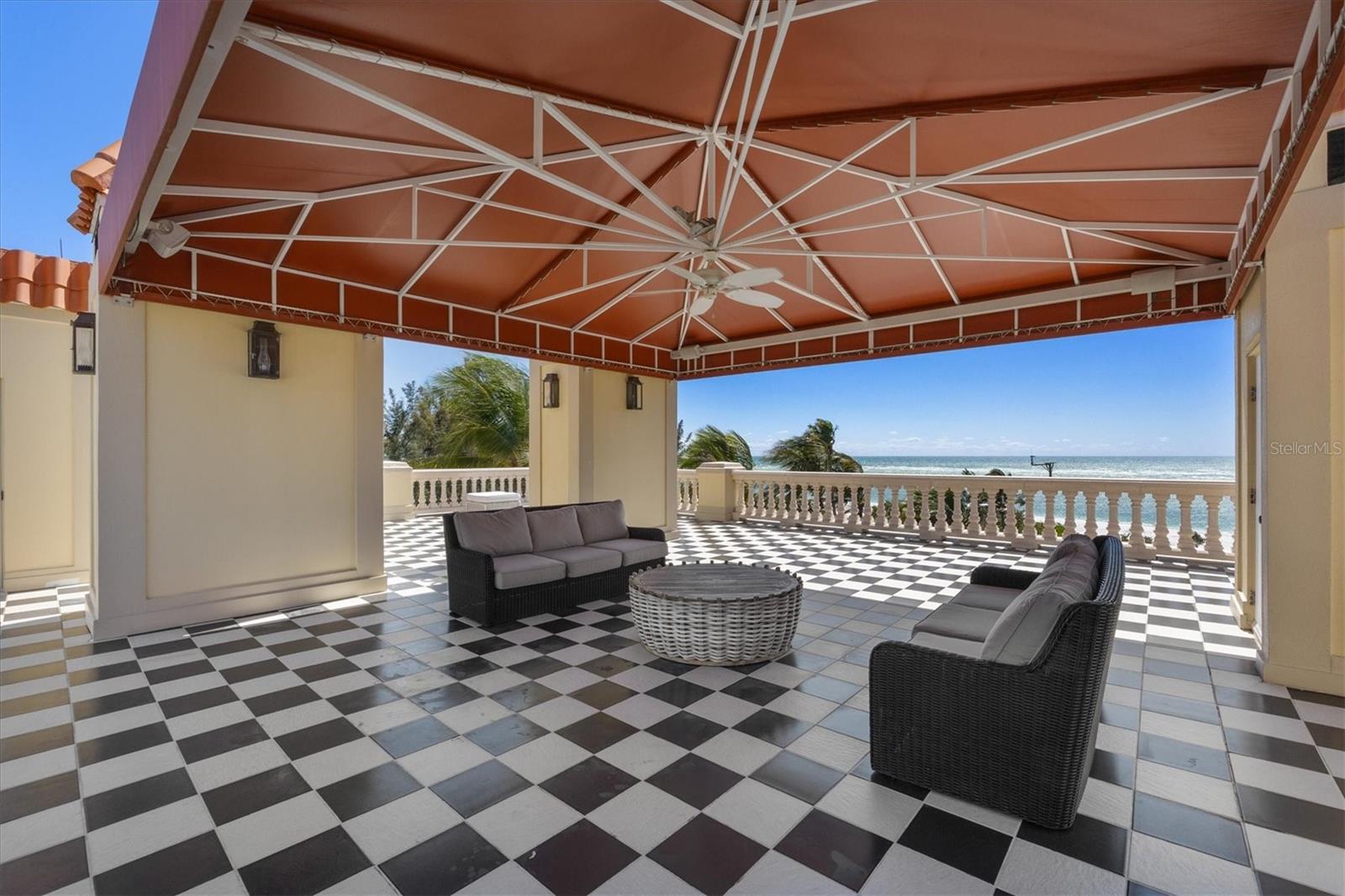 LIDO SHORES - Residential