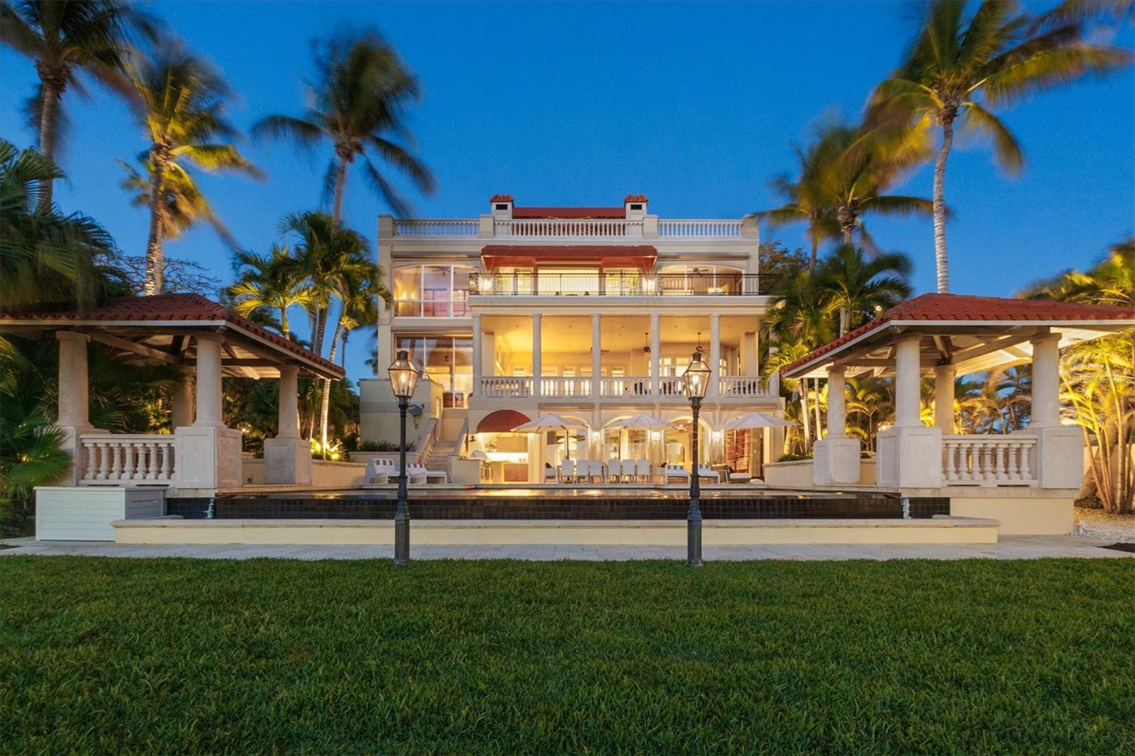 LIDO SHORES - Residential