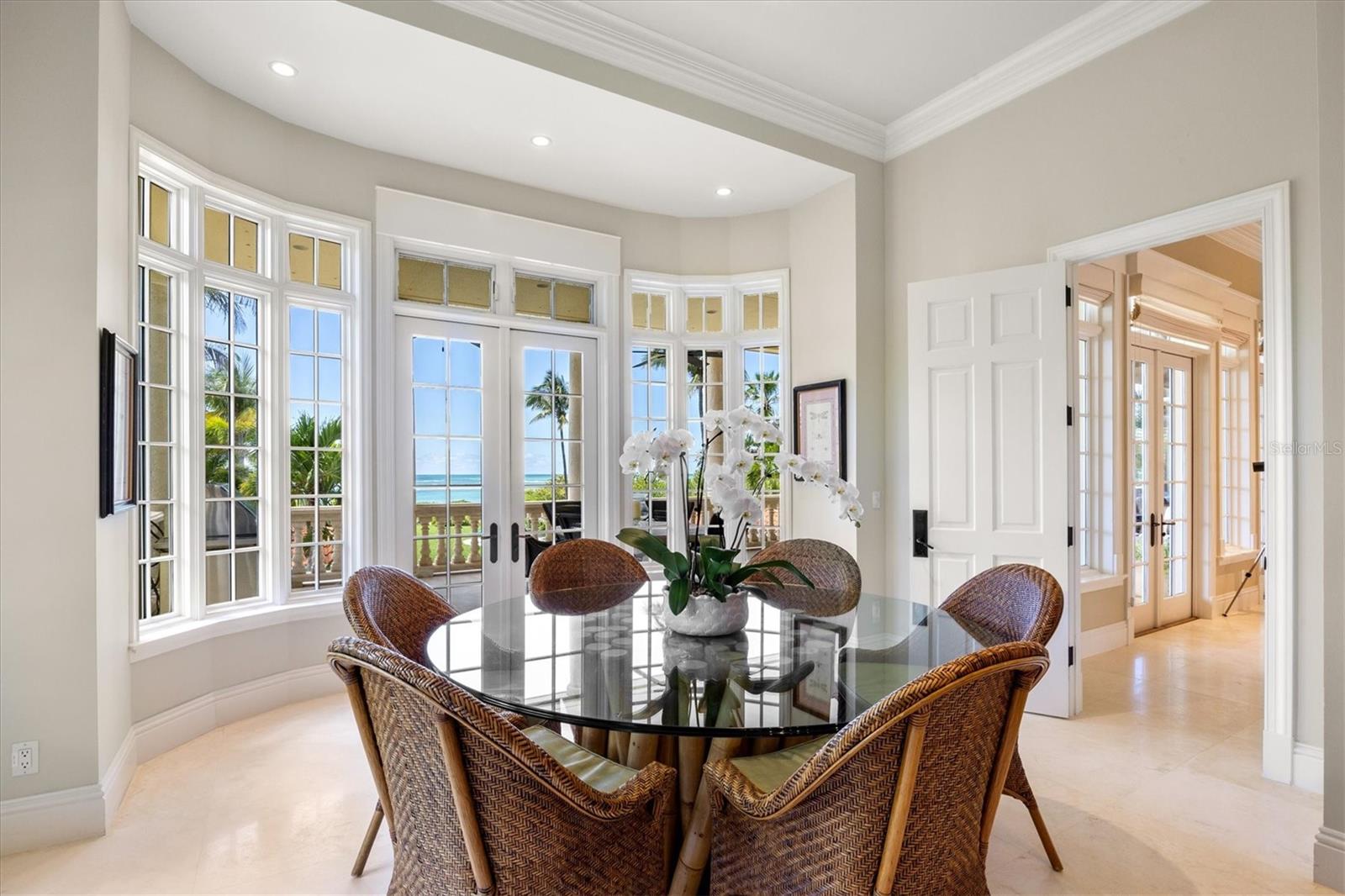 LIDO SHORES - Residential