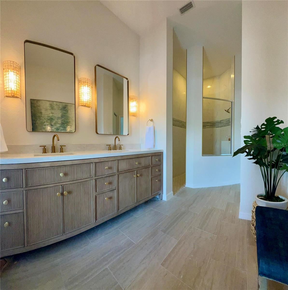 NOKOMIS ACRES - Residential