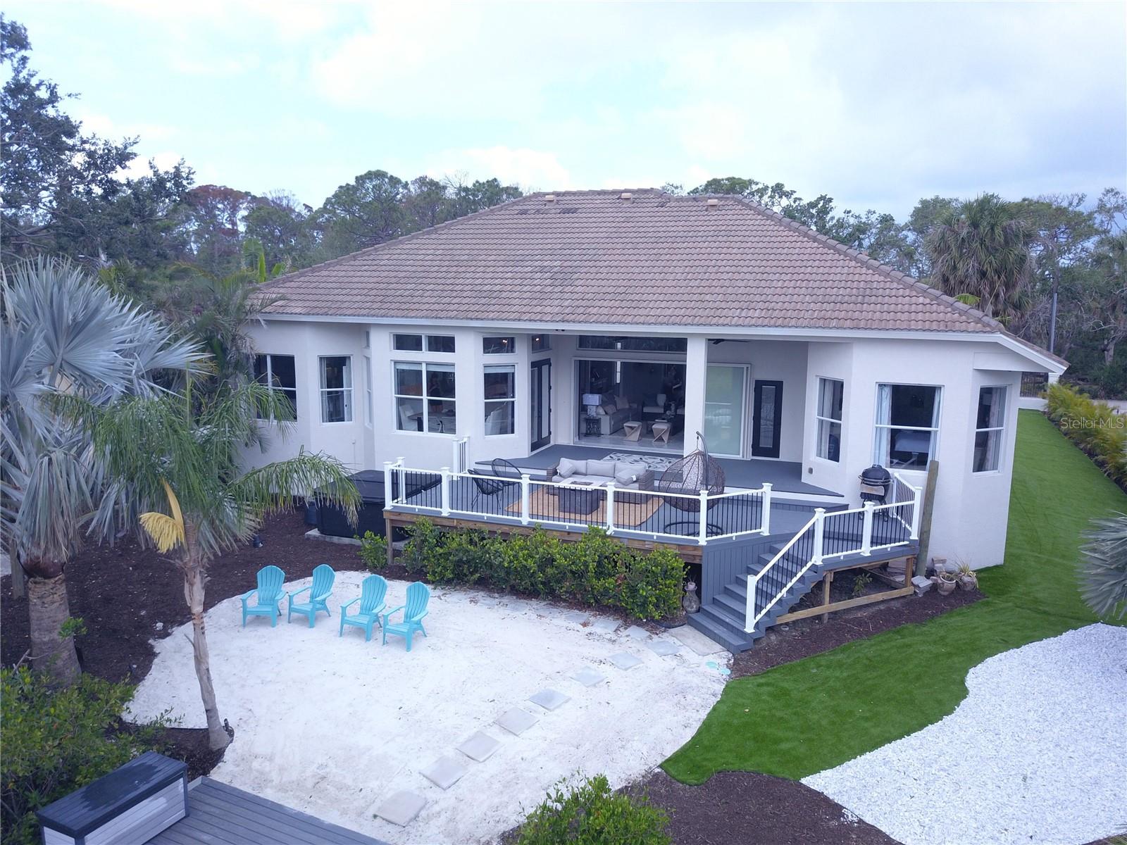 NOKOMIS ACRES - Residential