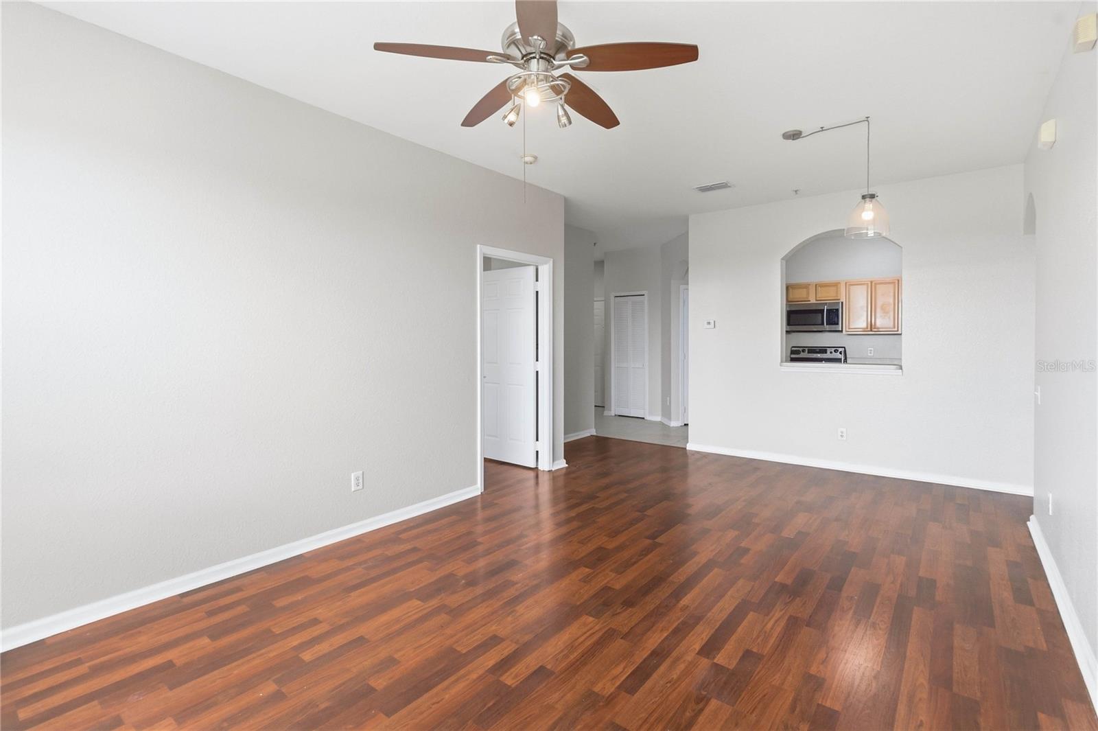 BRANTLEY TERRACE CONDO PH 1 THRU 7 - Residential