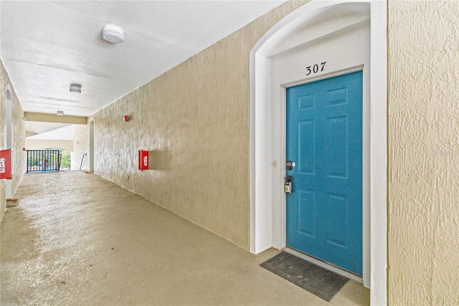 BRANTLEY TERRACE CONDO PH 1 THRU 7 - Residential