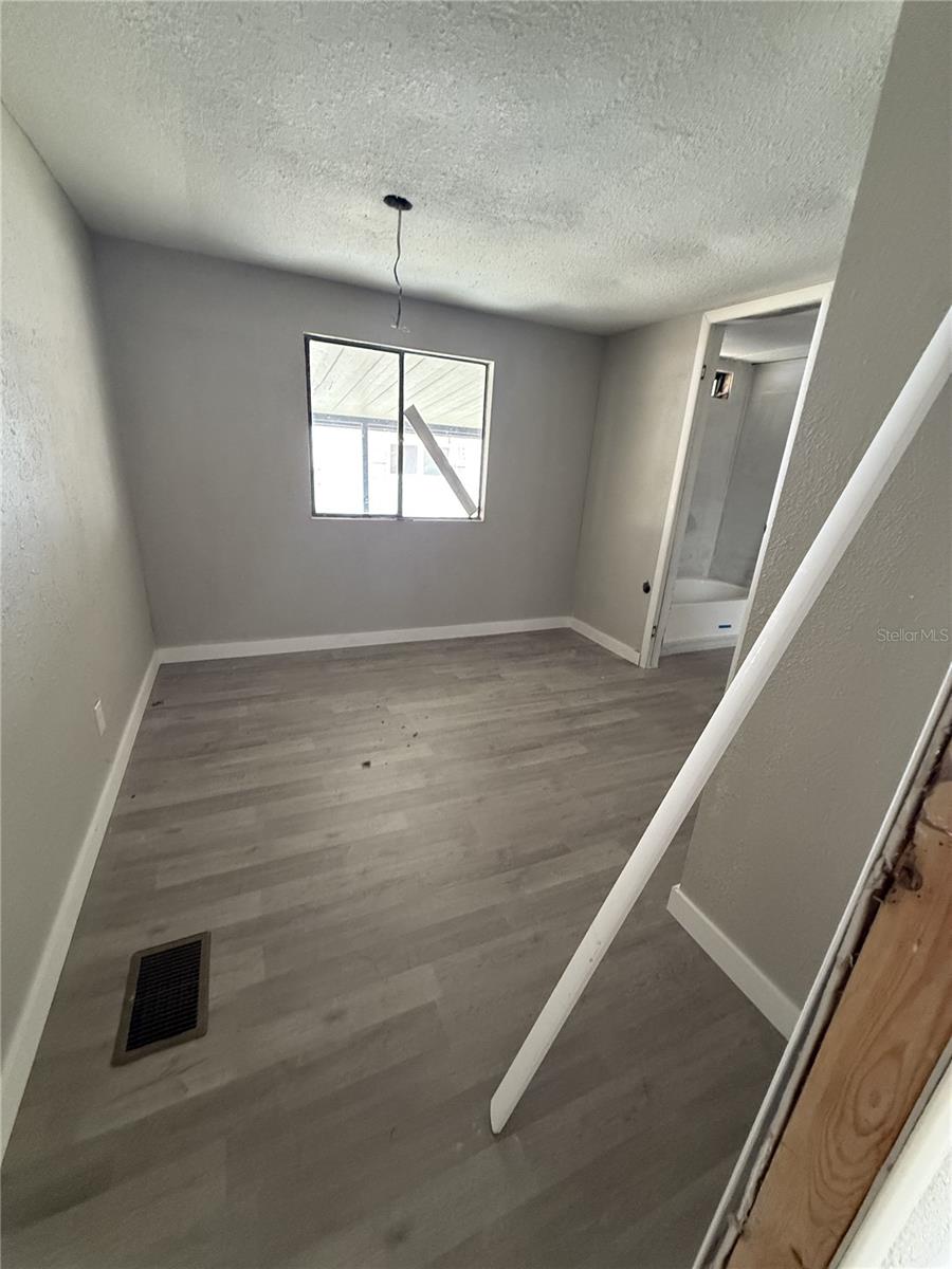 BIG TREE SHORES - Residential