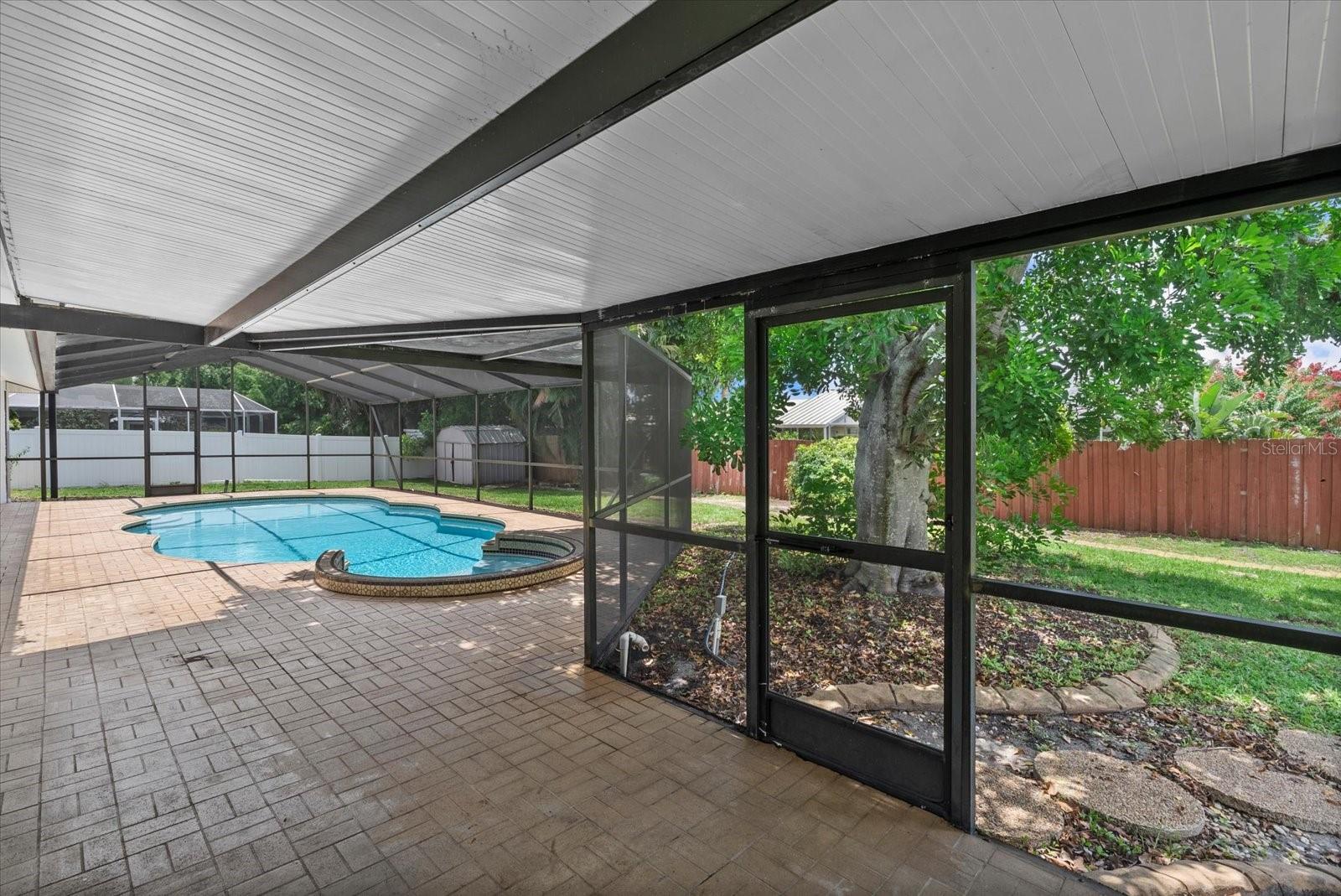 ORANGE GROVE PARK - Residential Lease