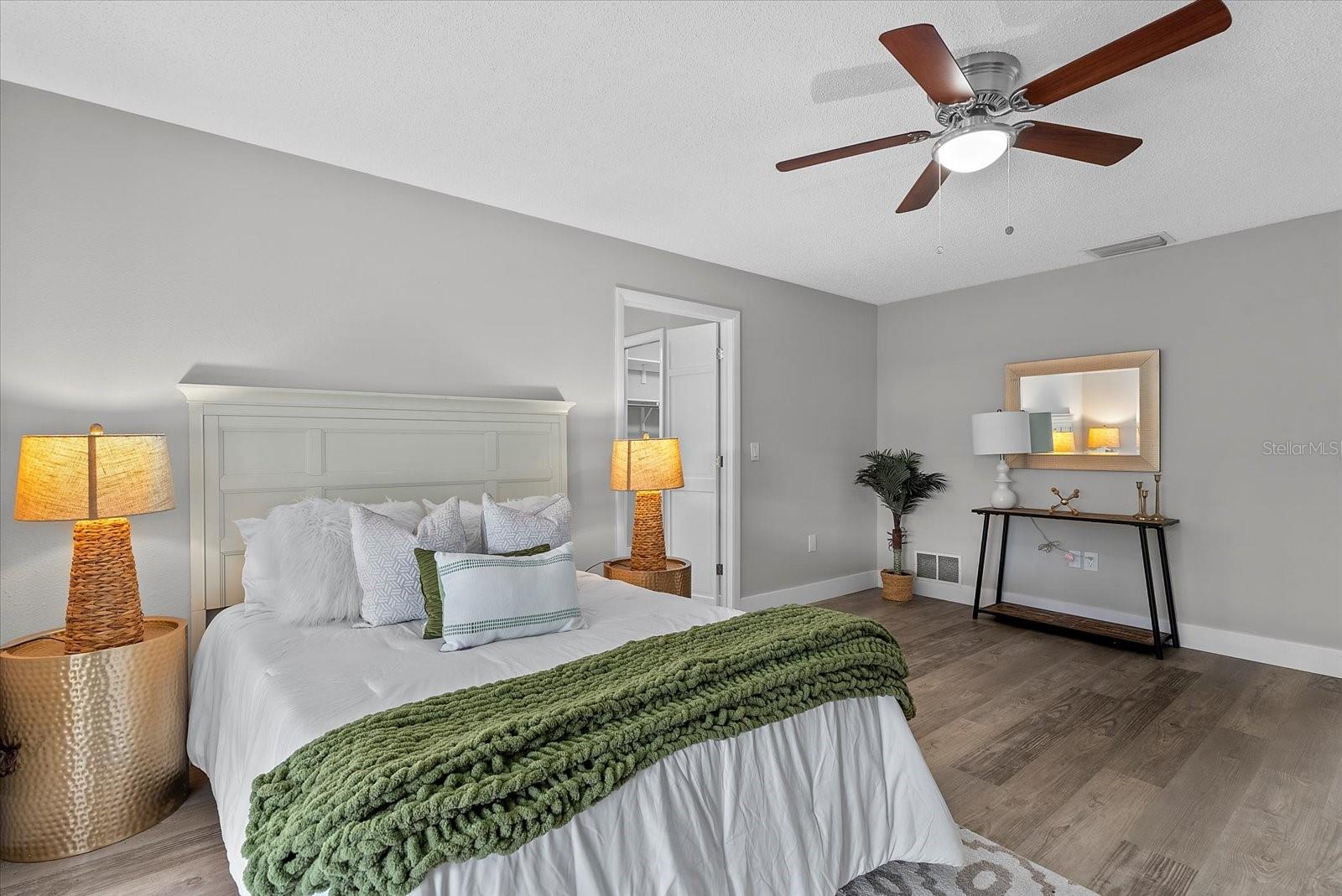 ORANGE GROVE PARK - Residential Lease