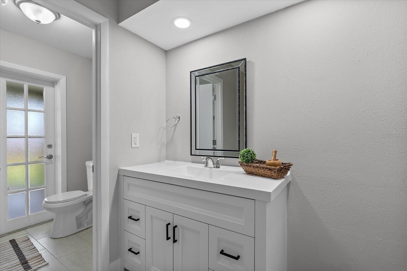 ORANGE GROVE PARK - Residential Lease