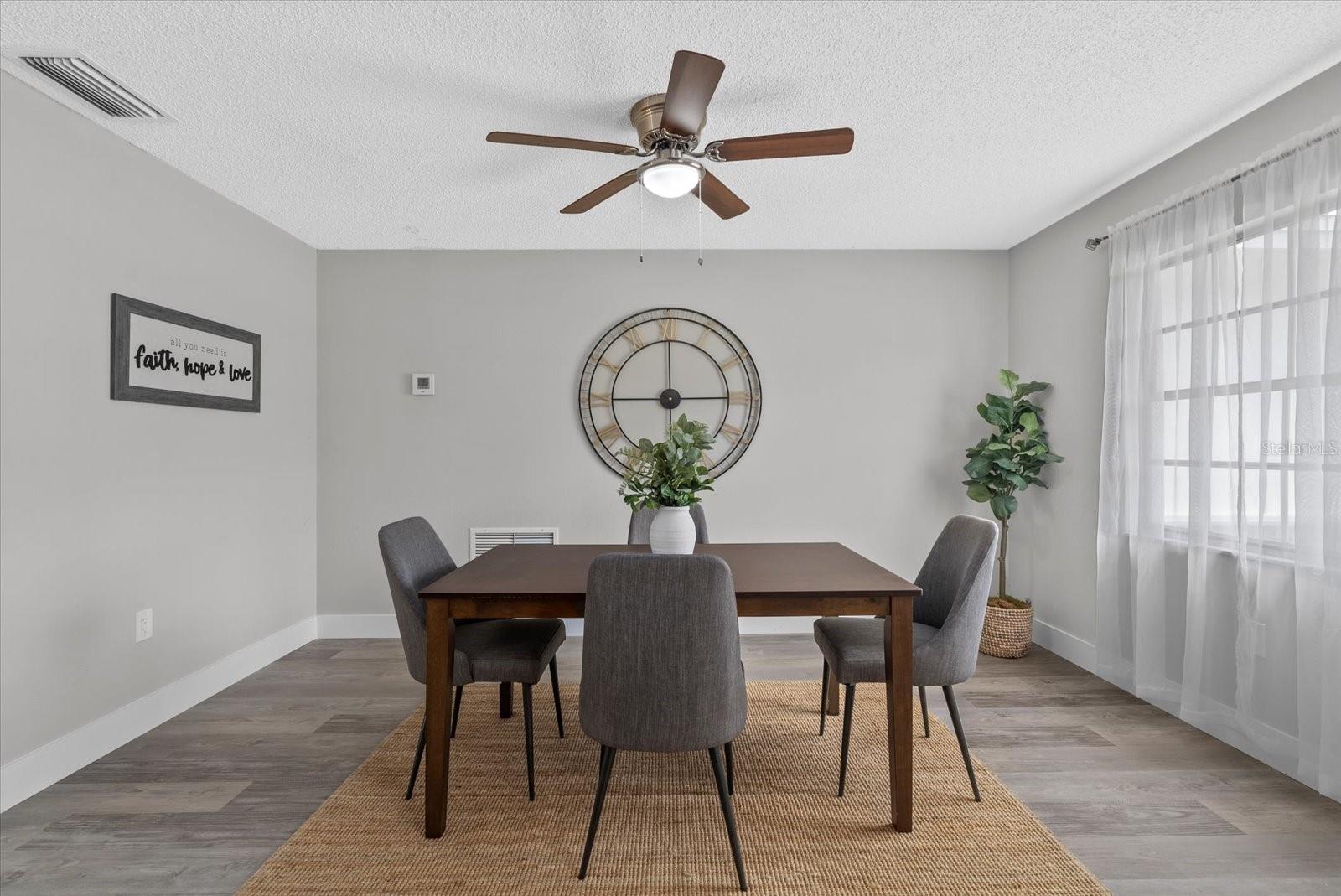 ORANGE GROVE PARK - Residential Lease