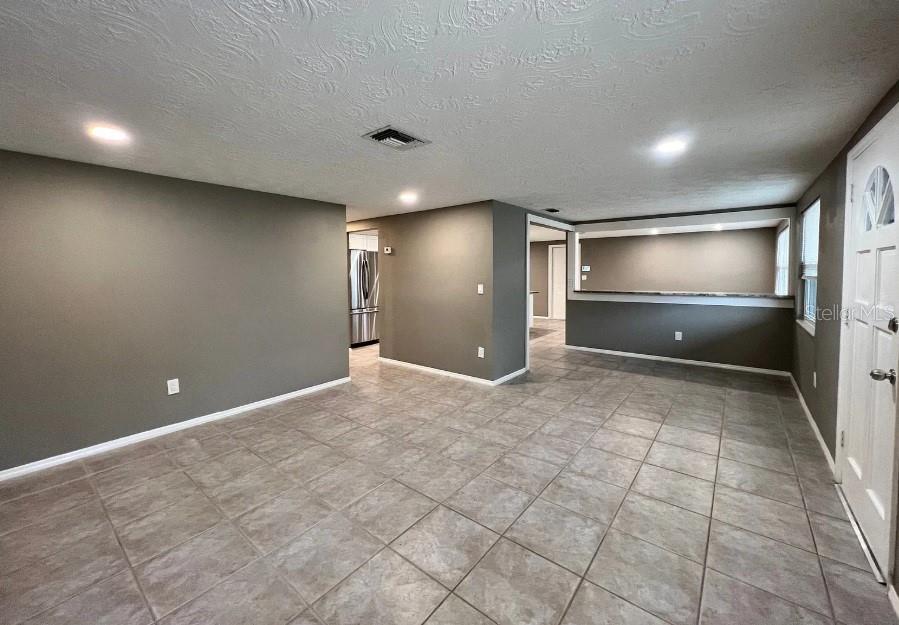2618 ALMOND DRIVE