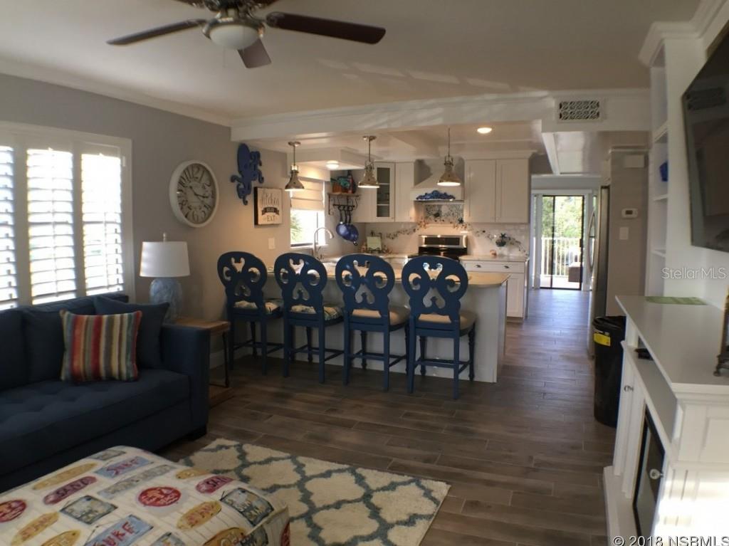 Windfall Manor Condo - Residential