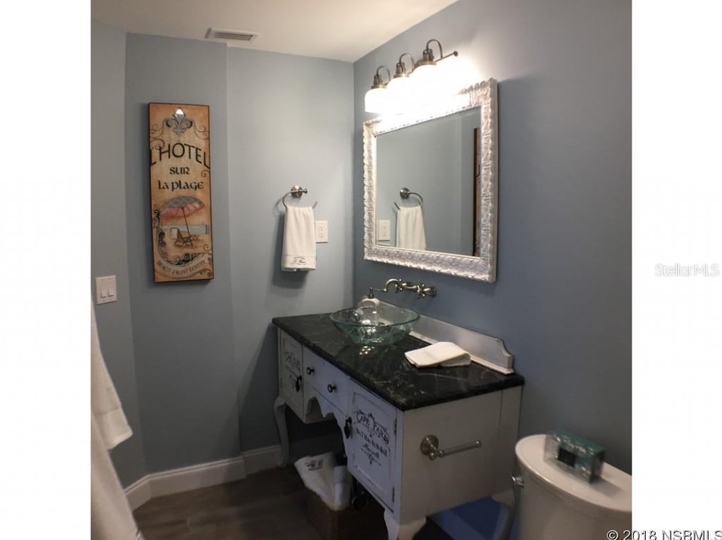 Windfall Manor Condo - Residential