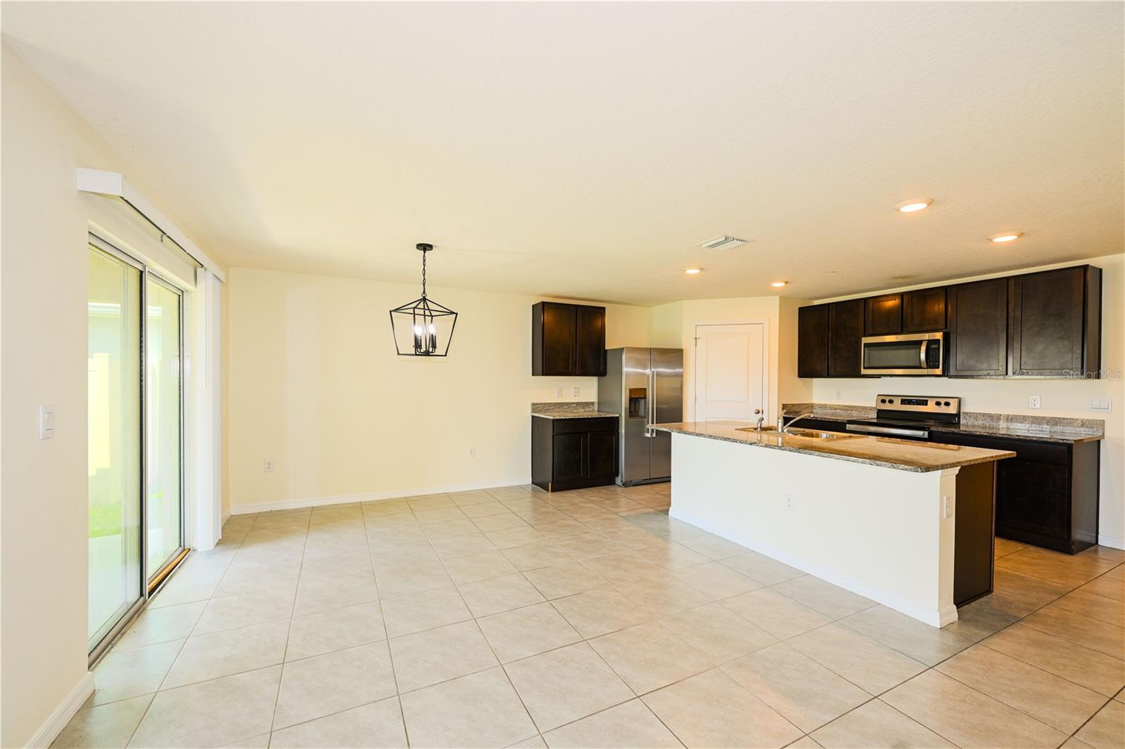 CREEK PRESERVE - Residential Lease