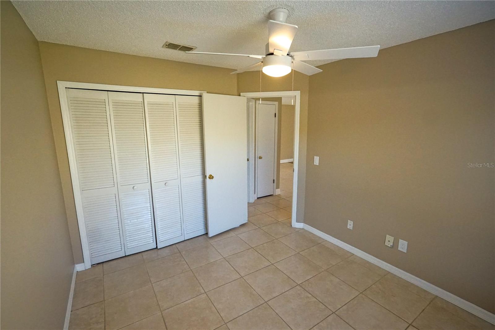 ARBOR RIDGE NORTH UNIT 3 - Residential