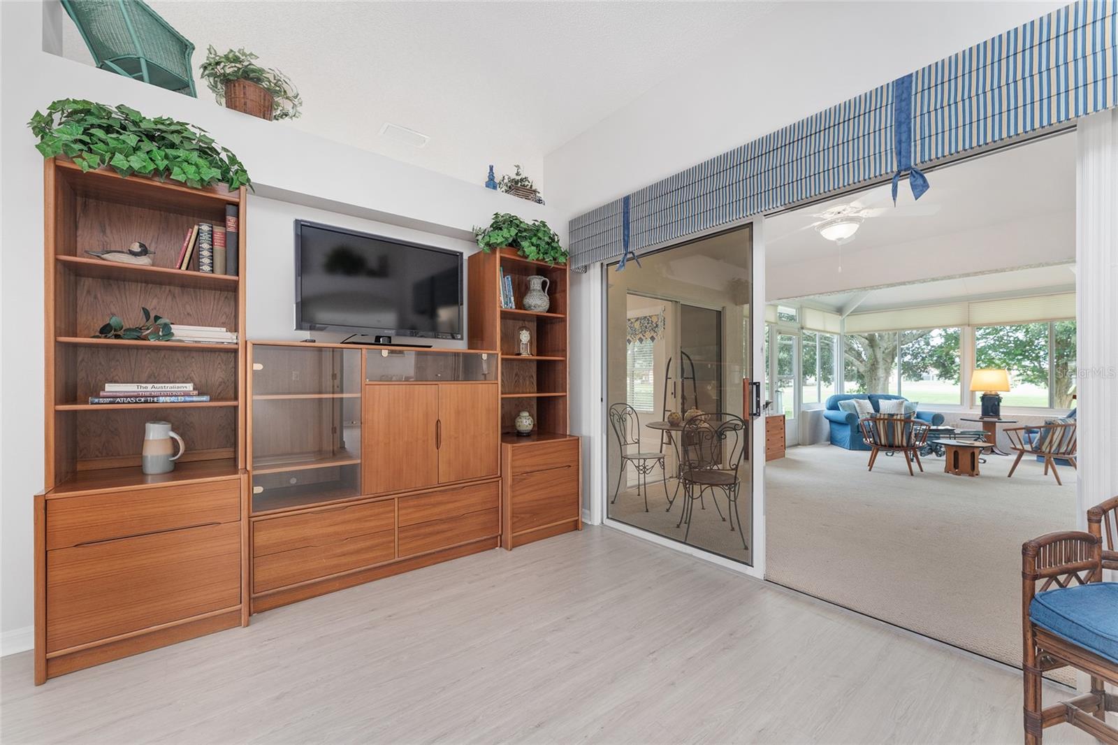 1952 PALO ALTO AVENUE