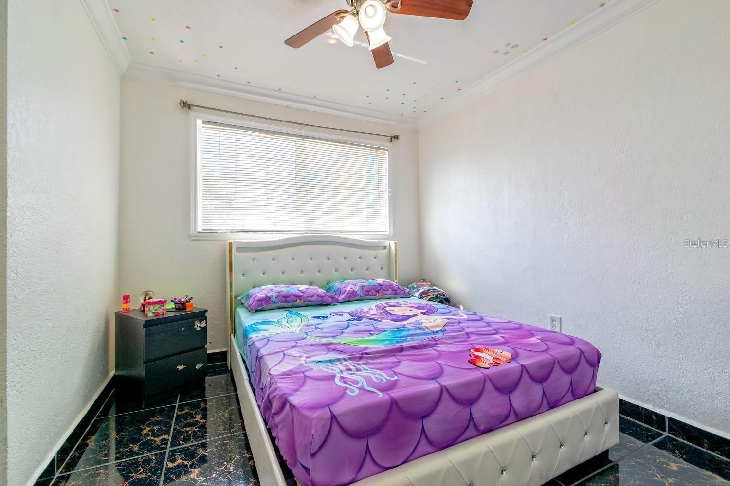 ENGELWOOD PARK - Residential