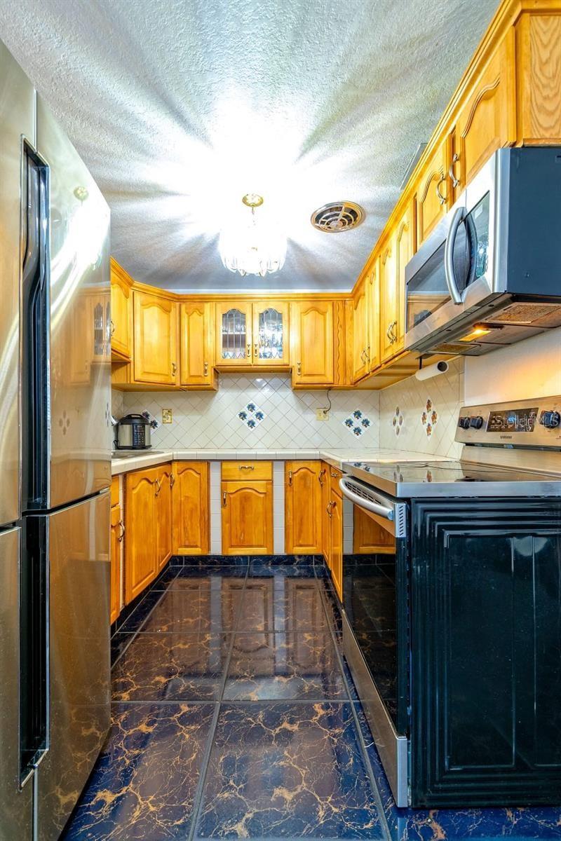 ENGELWOOD PARK - Residential