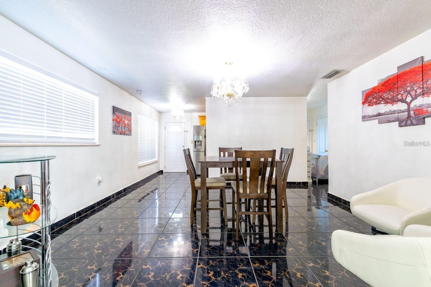 ENGELWOOD PARK - Residential