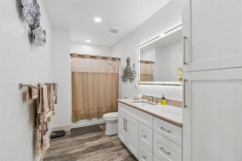 Tiny photo for 4300 Cr 673, Bushnell, FL 33513 (MLS # TB8491648)